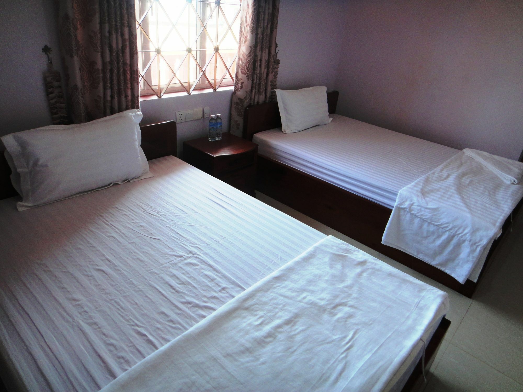 Sambo Leap Guesthouse Кампот Екстериор снимка